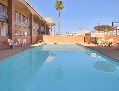 Travelodge By Wyndham Mesa Bekvämligheter bild
